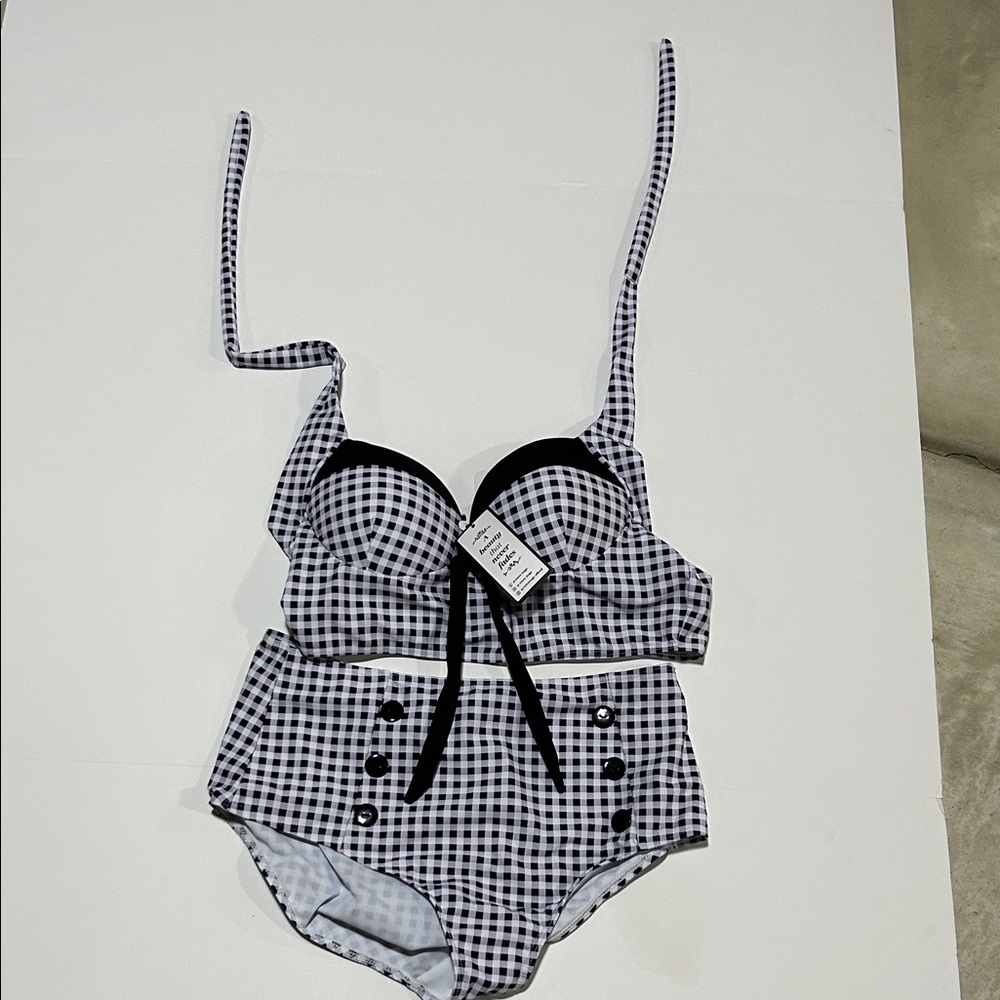 Retro NWT XL check blue white swim suit